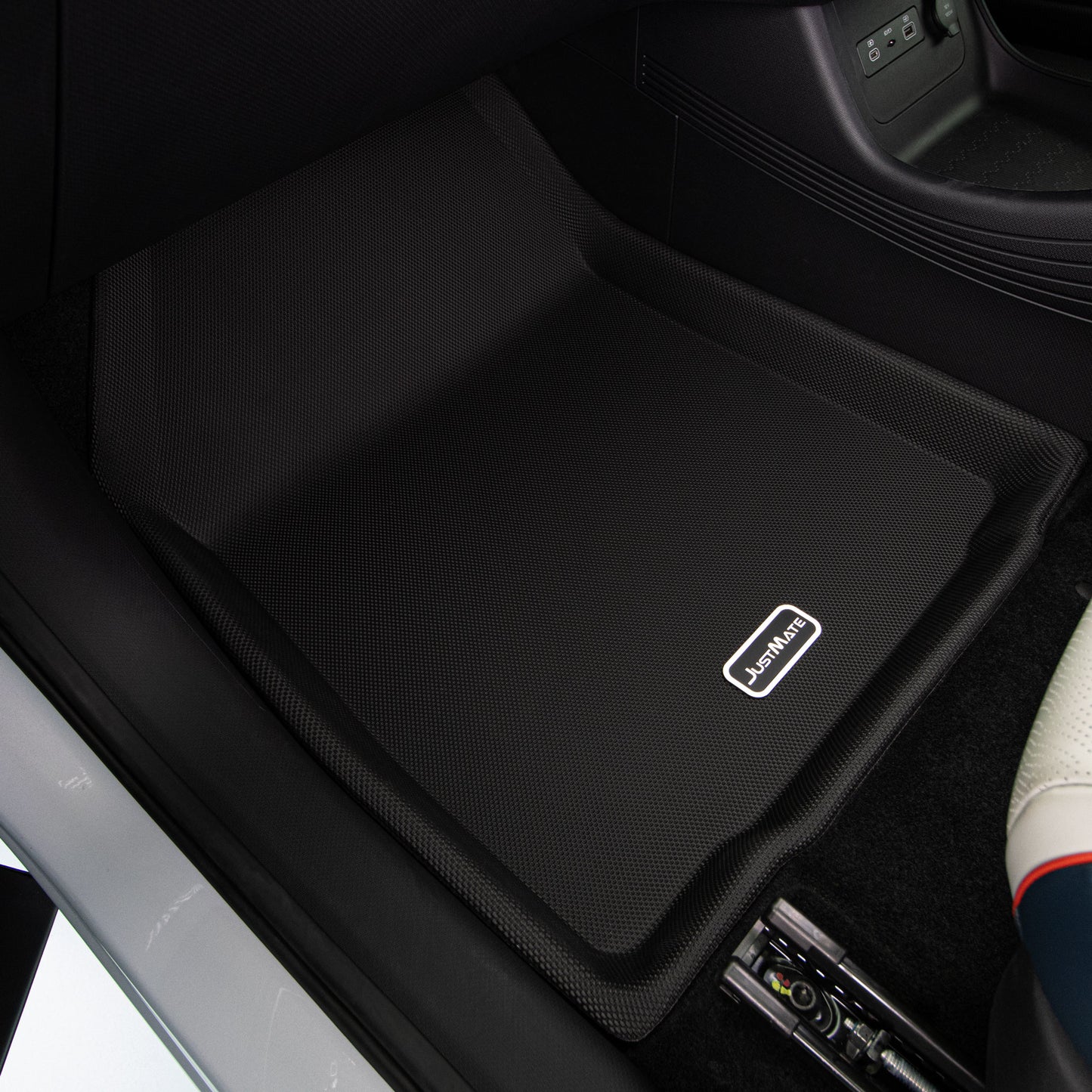 พรมปูพื้นรถยนต์ BYD ATTO 3 08