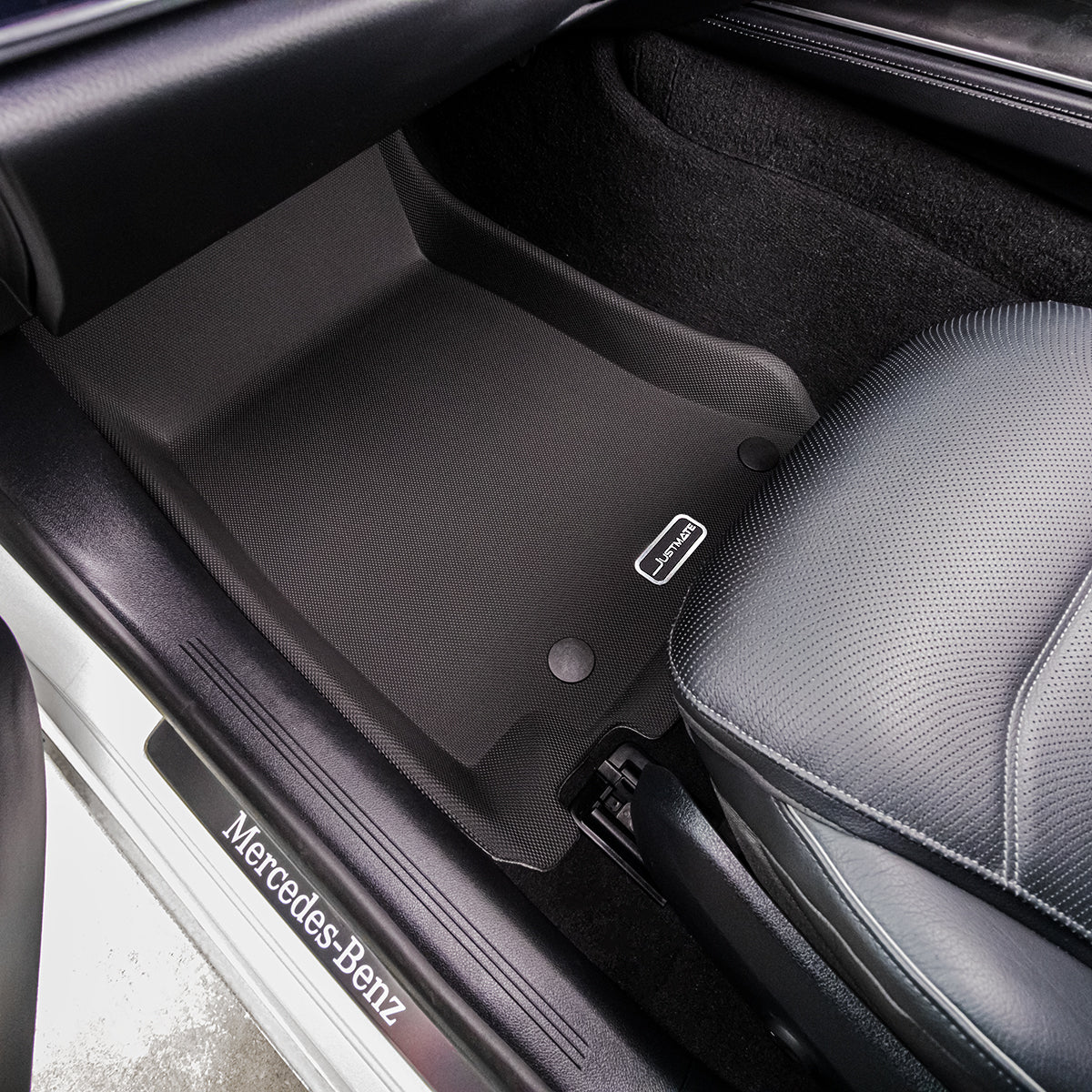 พรมปูพื้นรถยนต์ Justmate BENZ E-CLASS W214 0010