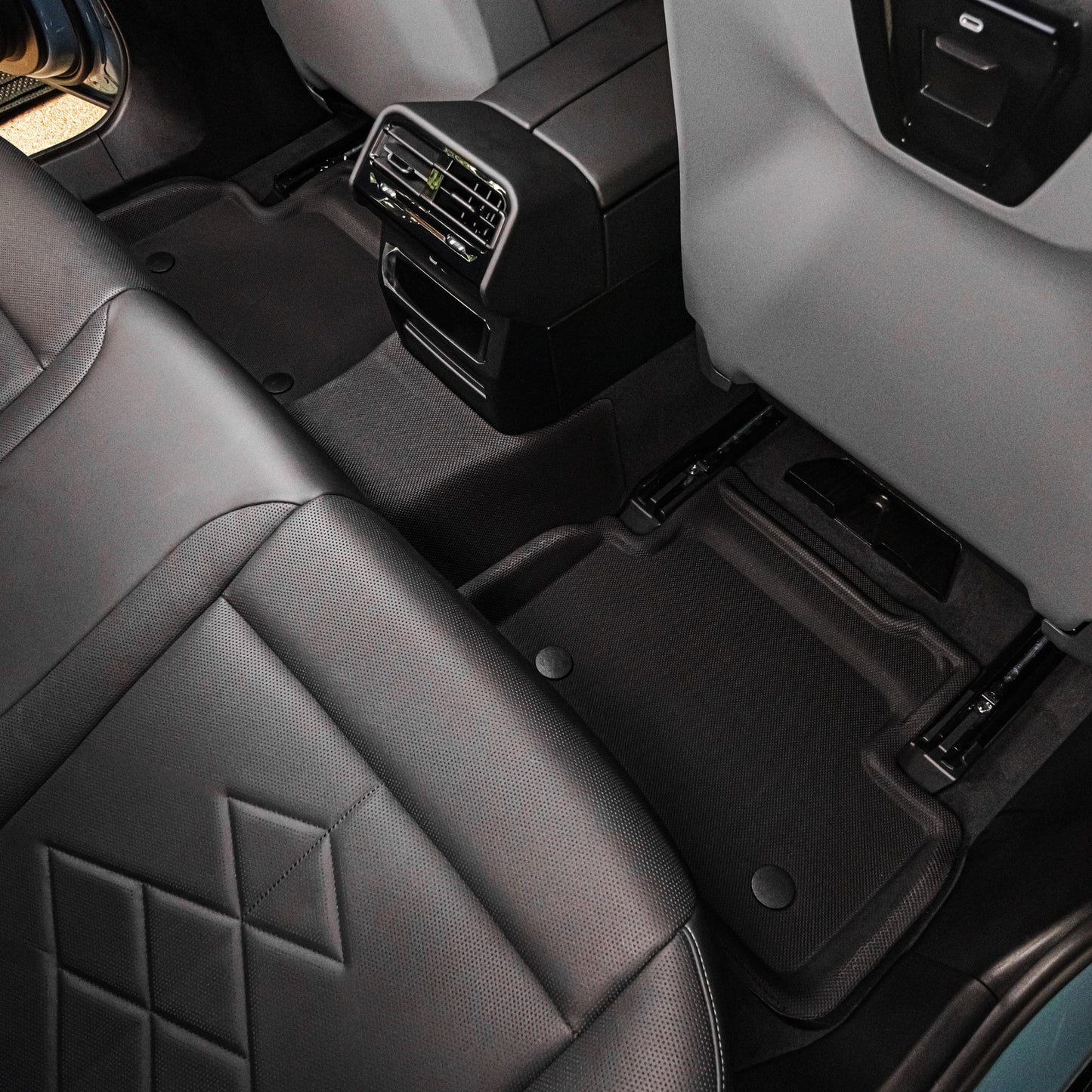 พรมปูพื้นรถยนต์ Justmate BMW G60 06