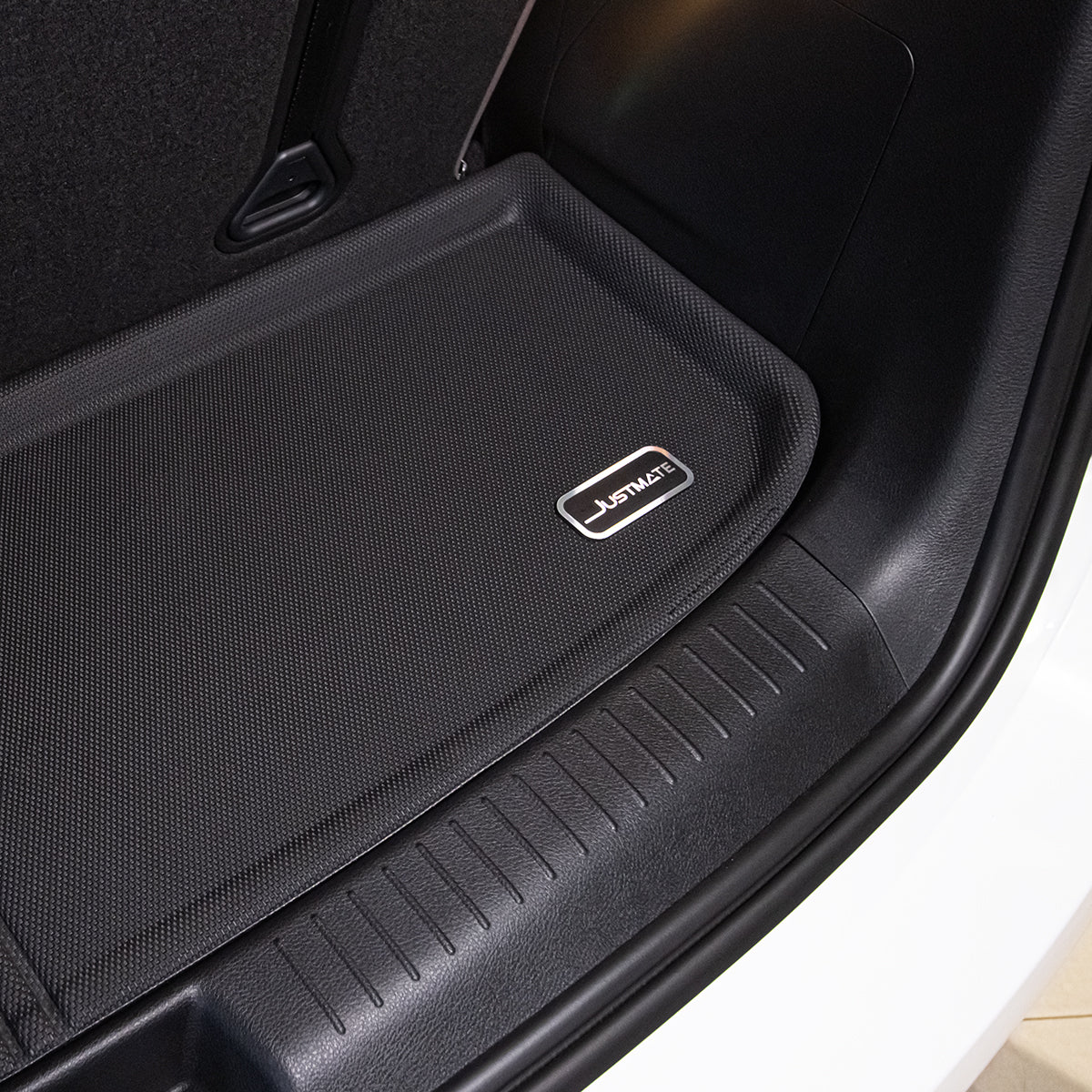 พรมปูพื้นรถยนต์ Justmate BYD M6 0018