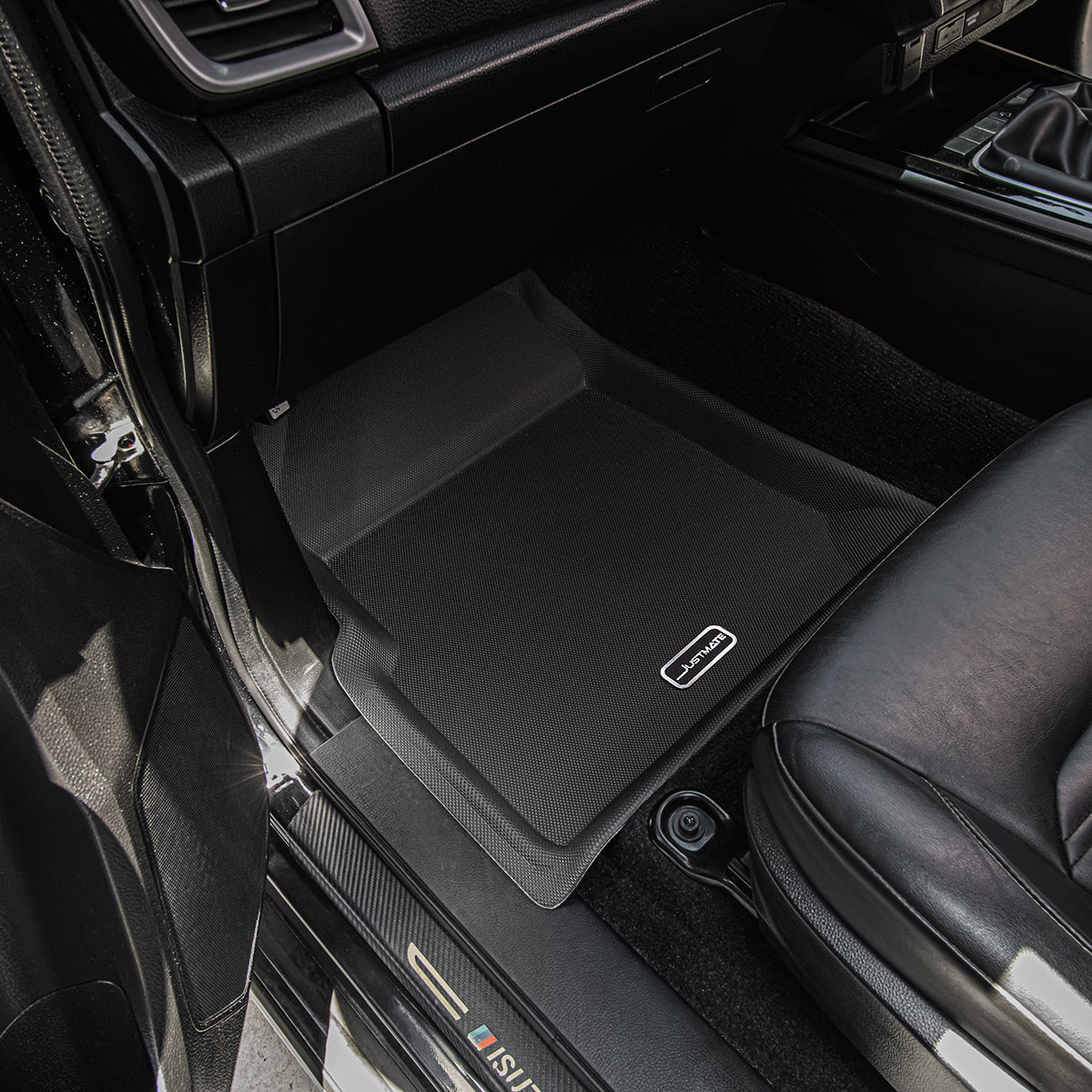 พรมปูพื้นรถยนต์ Justmate Isuzu D-Max 4d 006