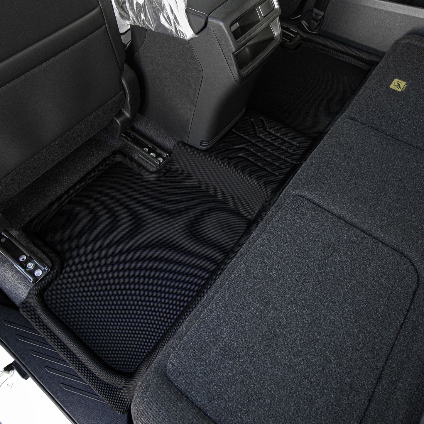 พรมปูพื้นรถยนต์ Justmate Isuzu Dmax Cab 07