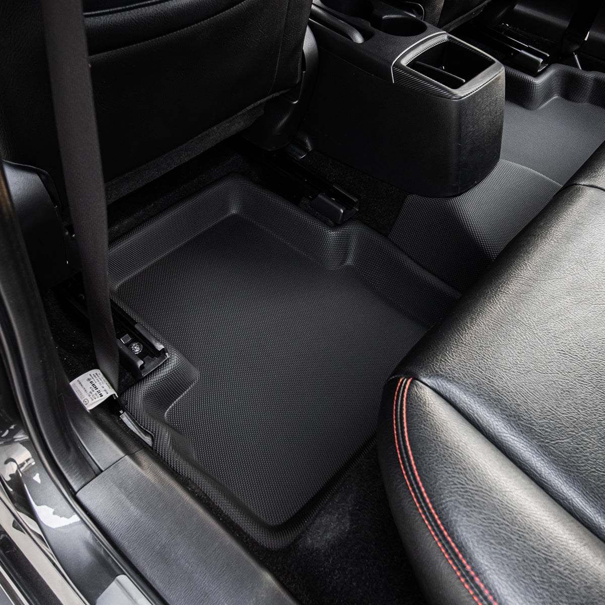 พรมปูพื้นรถยนต์ Justmate MAZDA 2 006