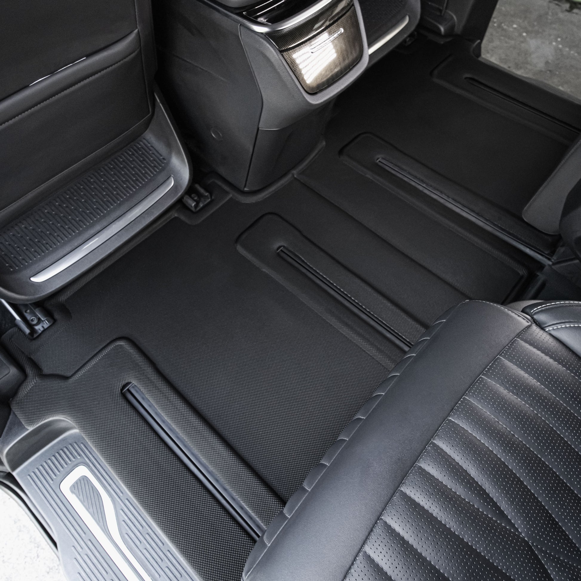 พรมปูพื้นรถยนต์ Justmate MG MAXUS 9 07