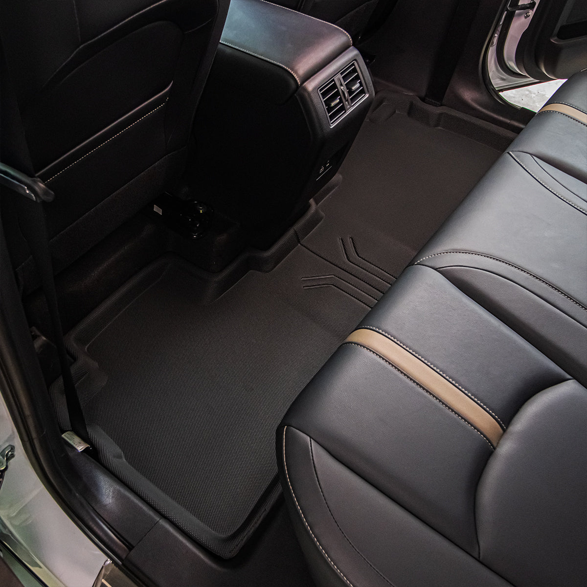 พรมปูพื้นรถยนต์ Justmate Mitsubishi X-Force 004