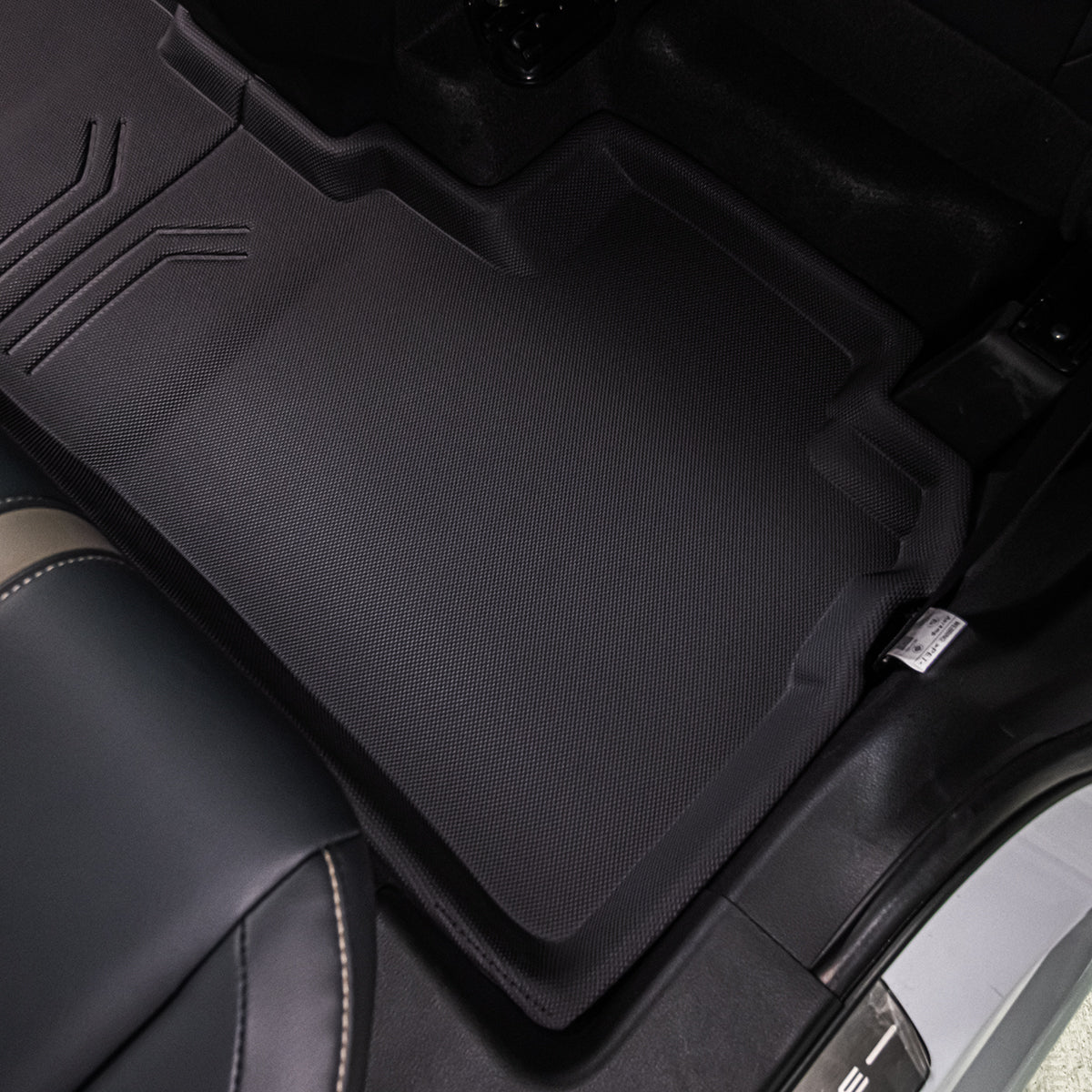 พรมปูพื้นรถยนต์ Justmate Mitsubishi X-Force 009