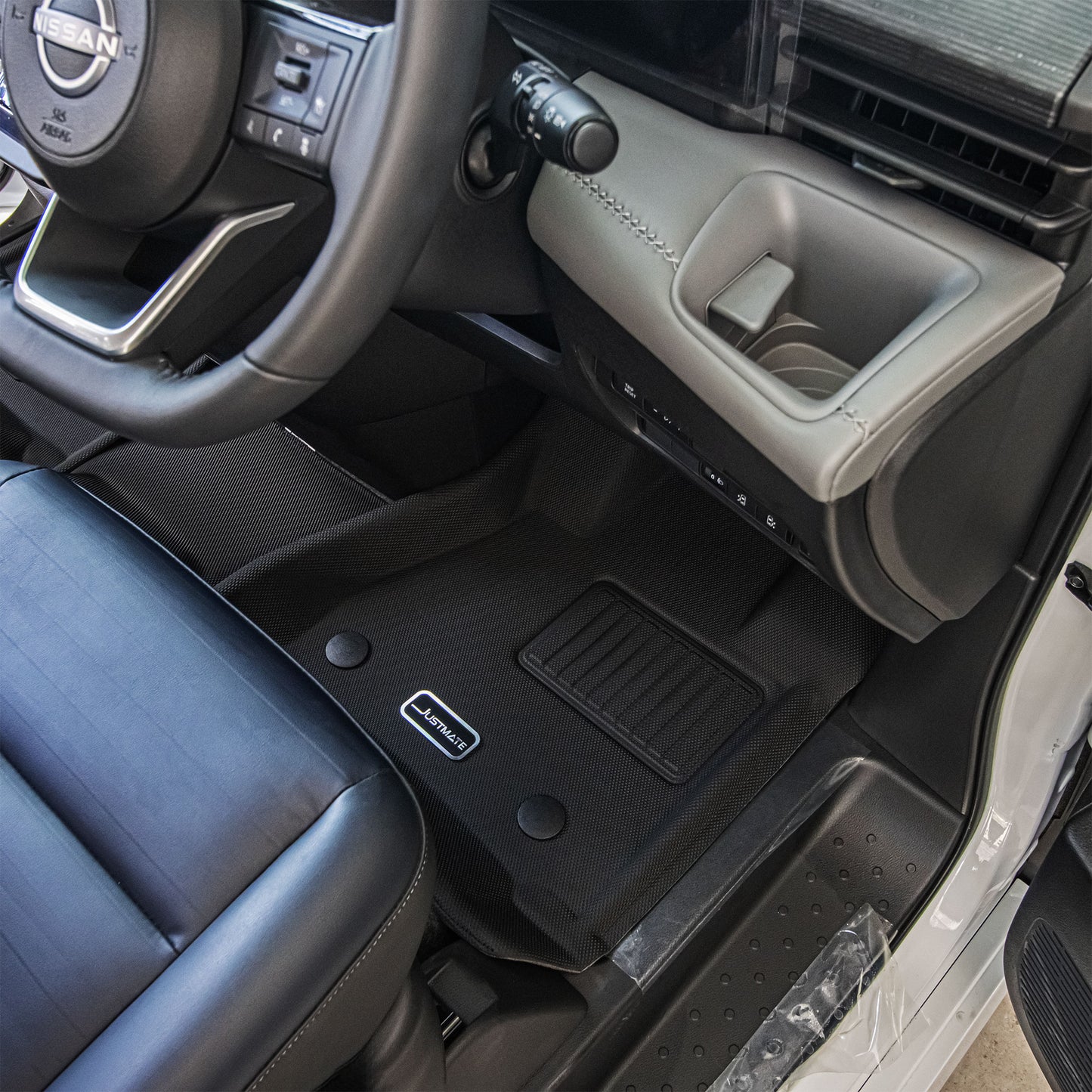 พรมปูพื้นรถยนต์ Justmate NISSAN SERENA e-POWER C28 008