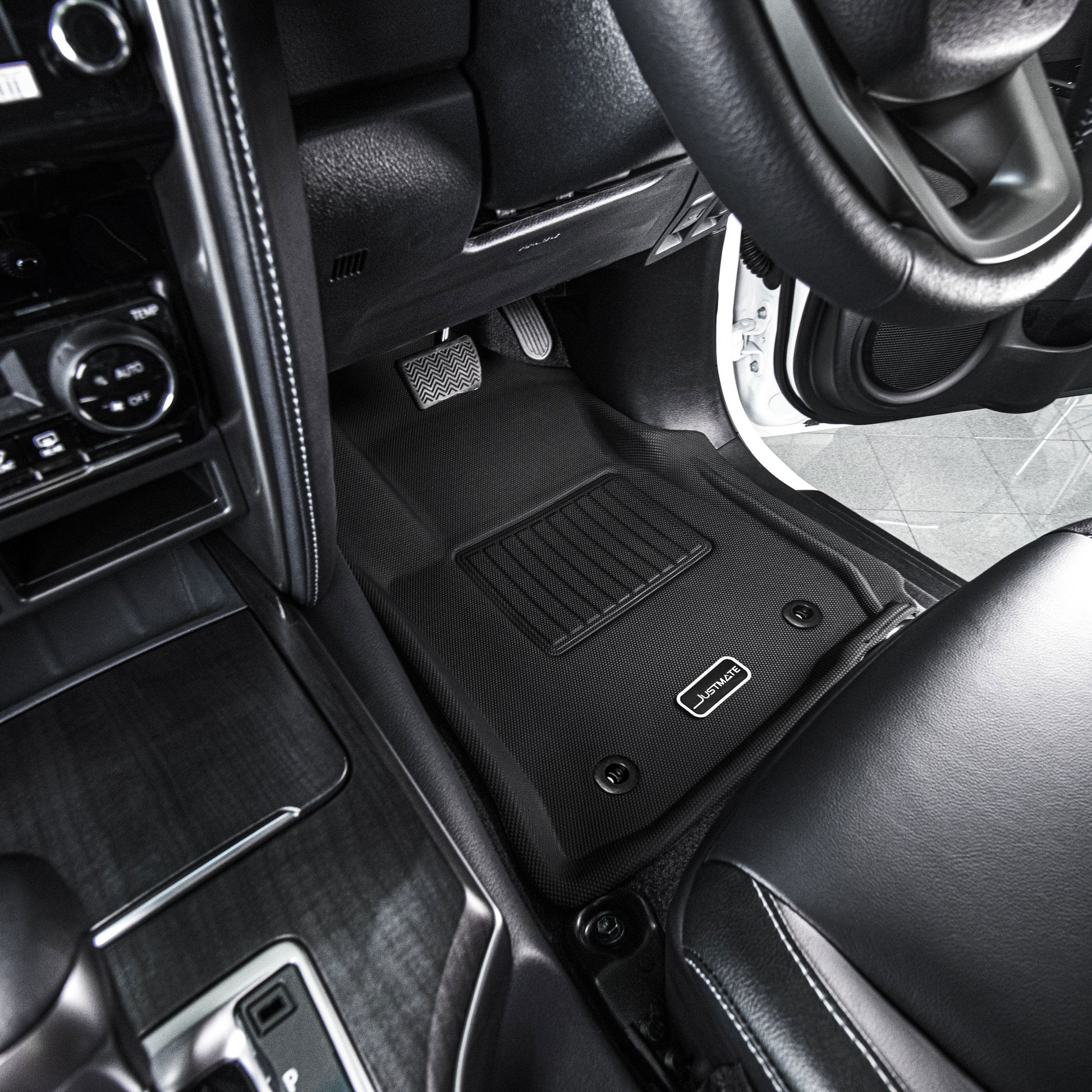พรมปูพื้นรถยนต์ Justmate TOYATA FORTUNER 10