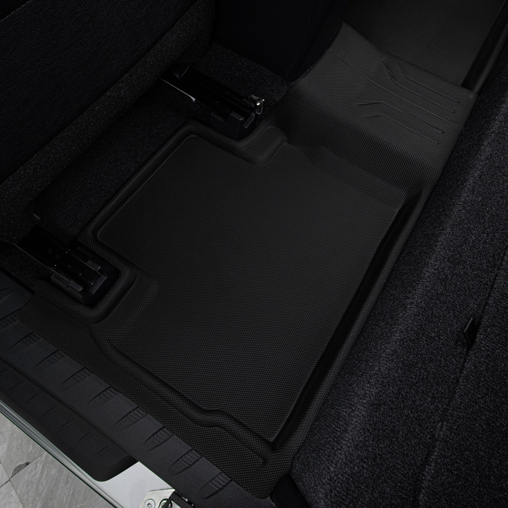 พรมปูพื้นรถยนต์ Justmate TOYOTA REVO CAB MT 03