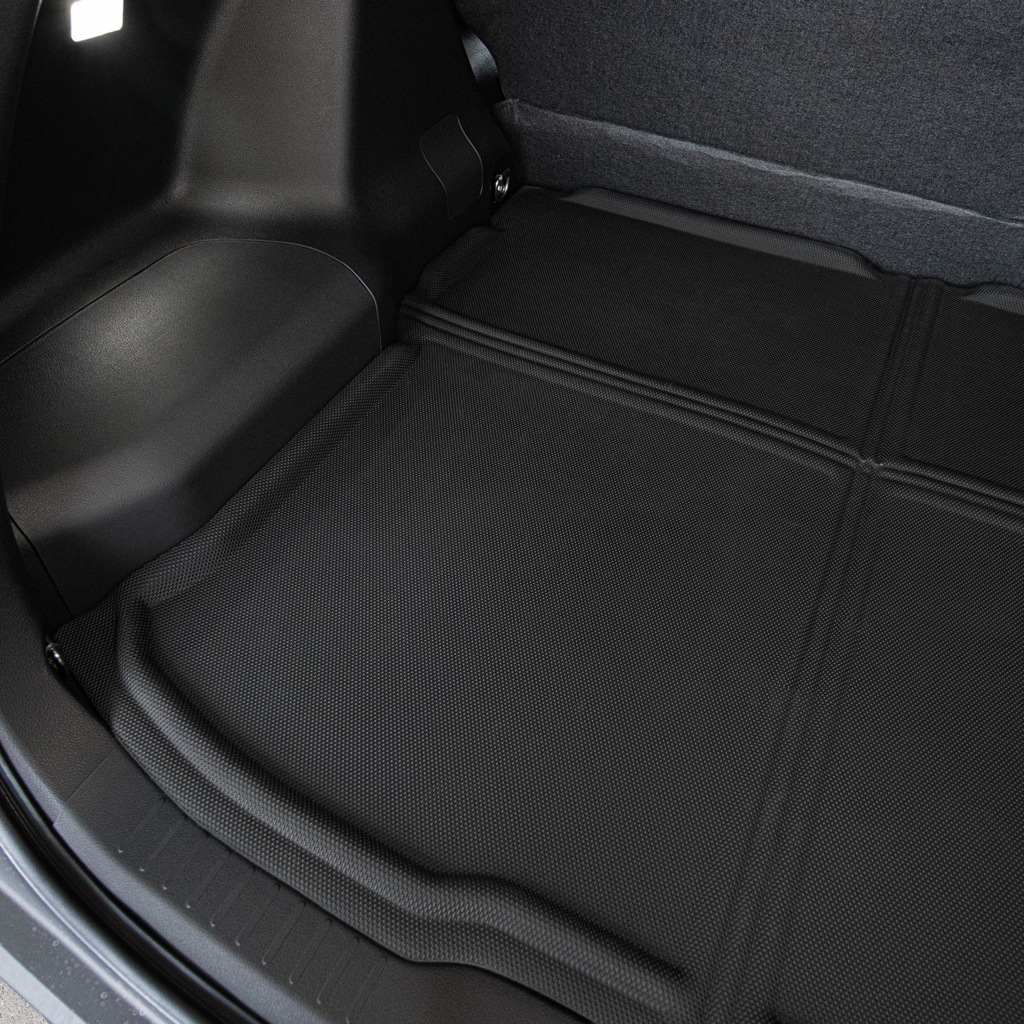 ถาดท้ายรถยนต์ Justmate TOYOTA YARIS CROSS 02