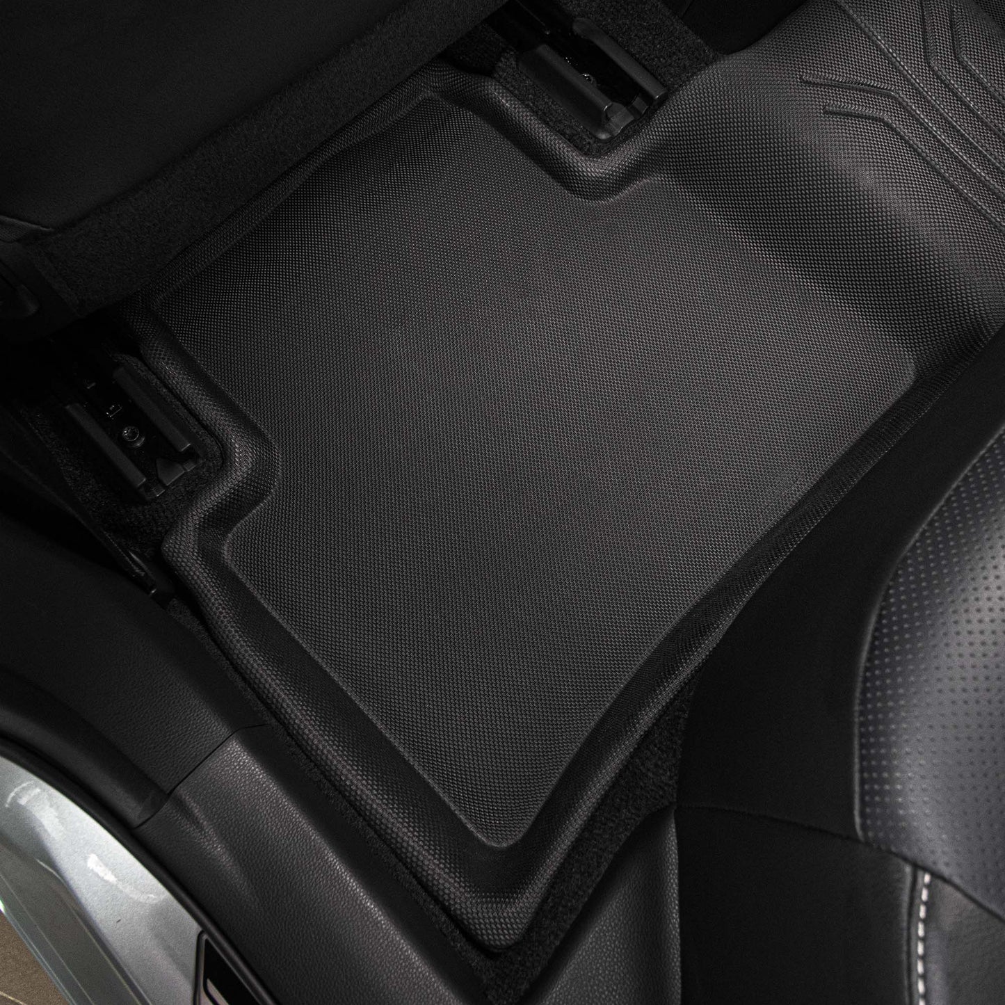 พรมปูพื้นรถยนต์ TOYOTA ALTIS 03