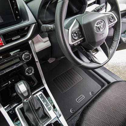 พรมปูพื้นรถยนต์ TOYOTA VELOZ [ YEARS. 2022 - 2027 ]