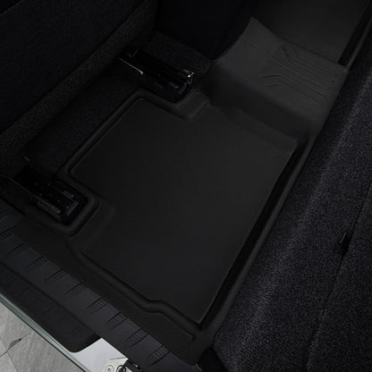 REVO CAB MT [ YEARS. 2020 - 2025 ]