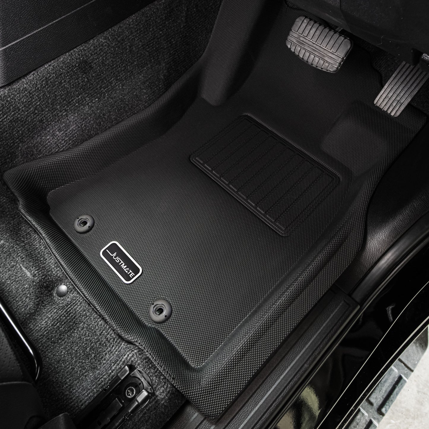 SINGLE CAB  [2023-2032]