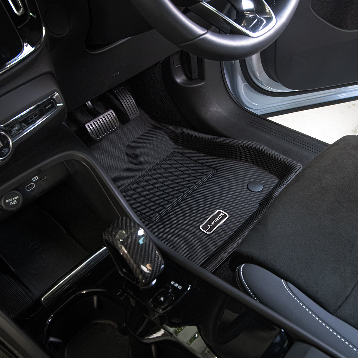 พรมปูพื้นรถยนต์ VOLVO -XC60 [2018 - 2026] น้ำมัน และ HEV