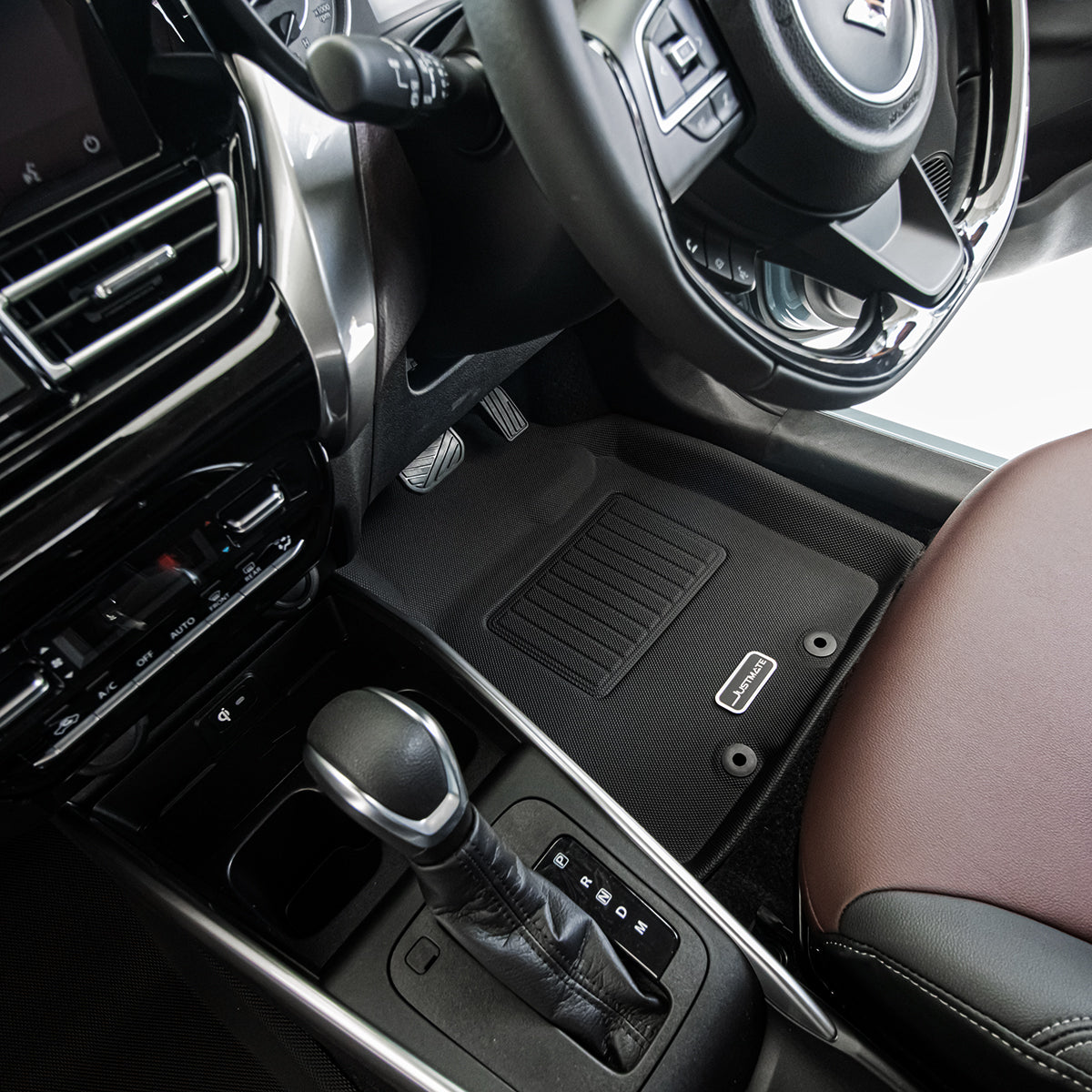 พรมปูพื้นรถยนต์ SUZUKI - SWIFT [ YEARS. 2018 - 2026 ] FULLSET