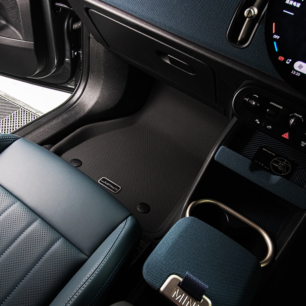 พรมปูพื้นรถยนต์ MINI-U25 COUNTRYMAN [ YEARS. 2024 - 2028 ]