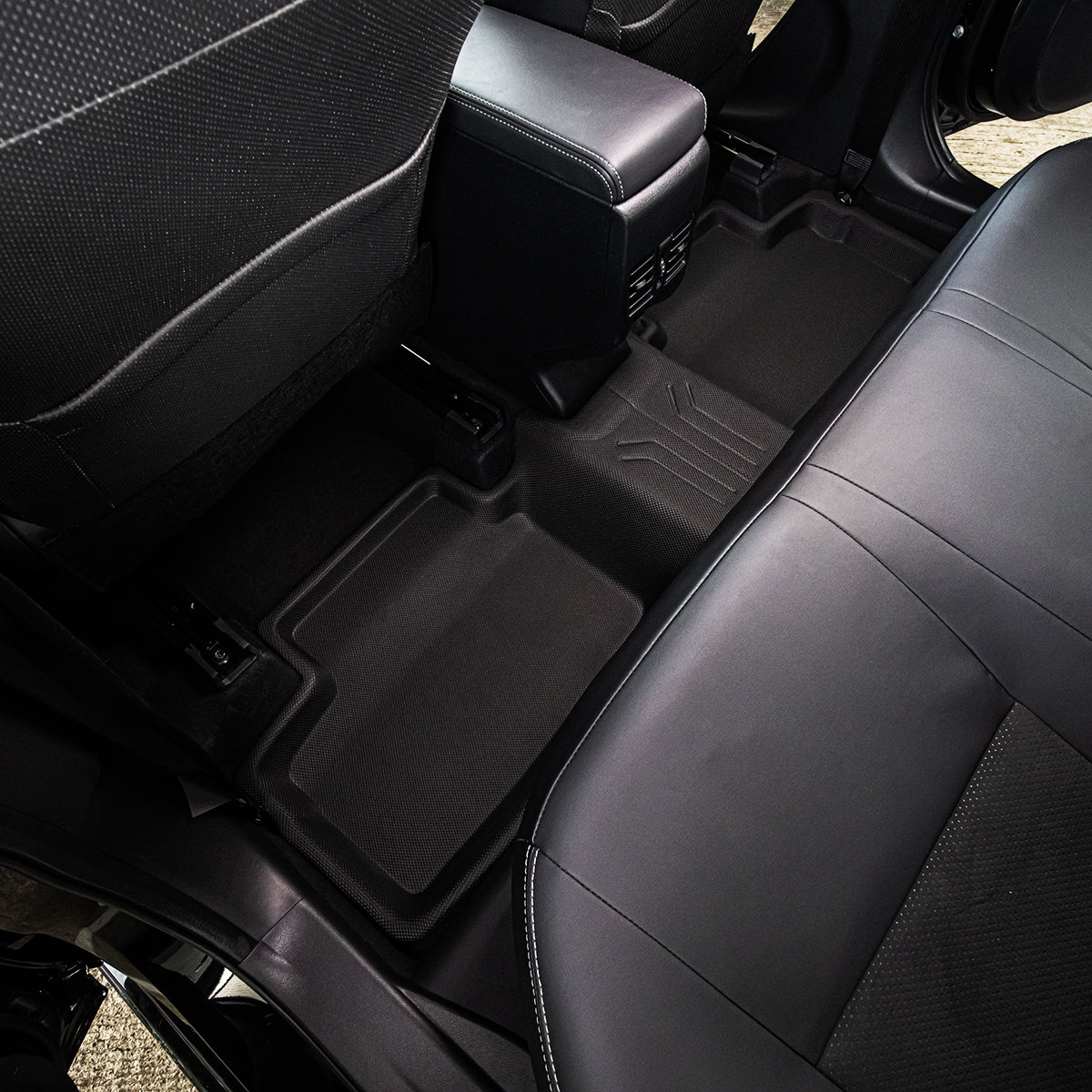 พรมปูพื้นรถยนต์ TOYOTA YARIS ATIV [ YEARS. 2022 - 2027 ] HYBRID (HEV)