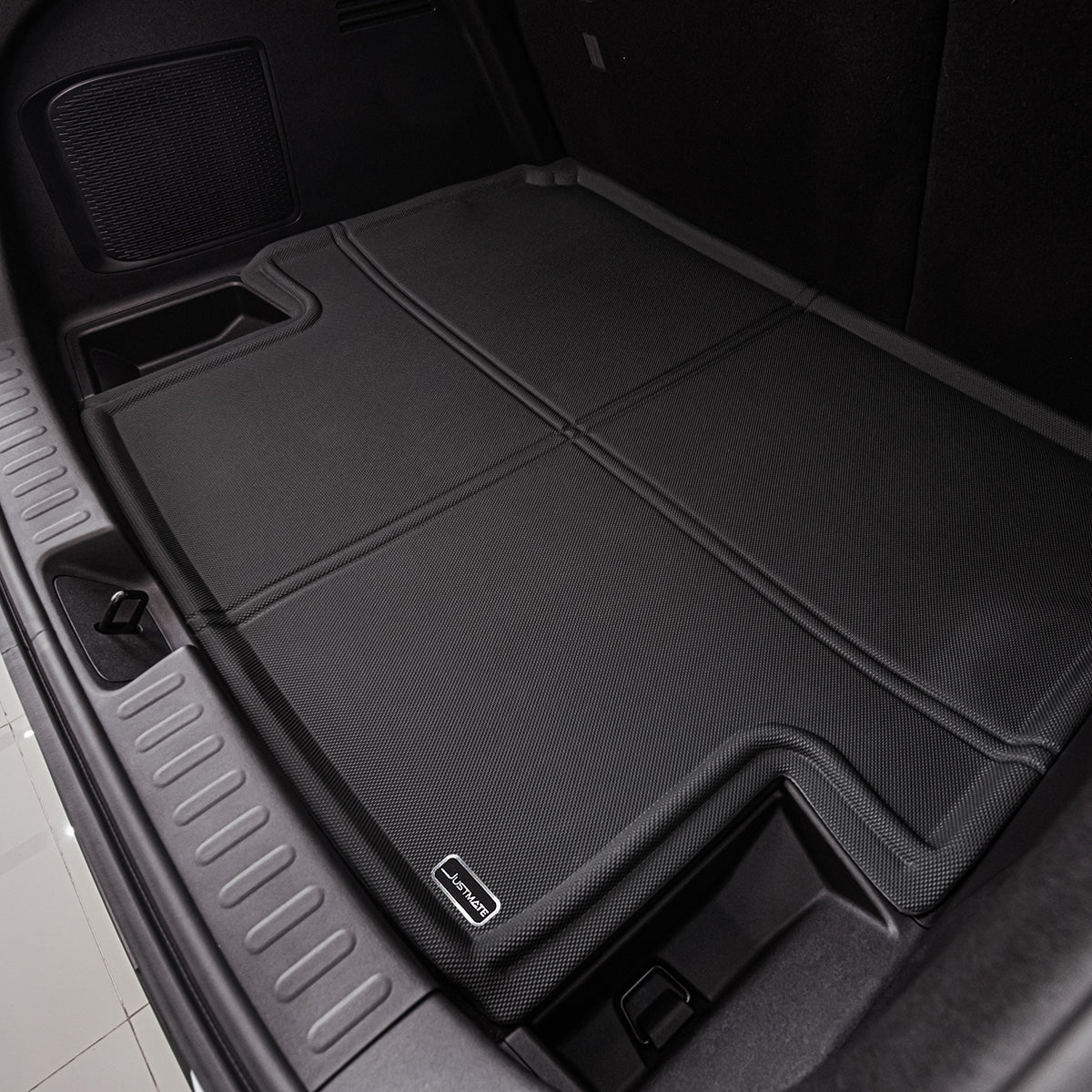 ถาดท้ายรถยนต์ CHANGAN - DEEPAL S05 003