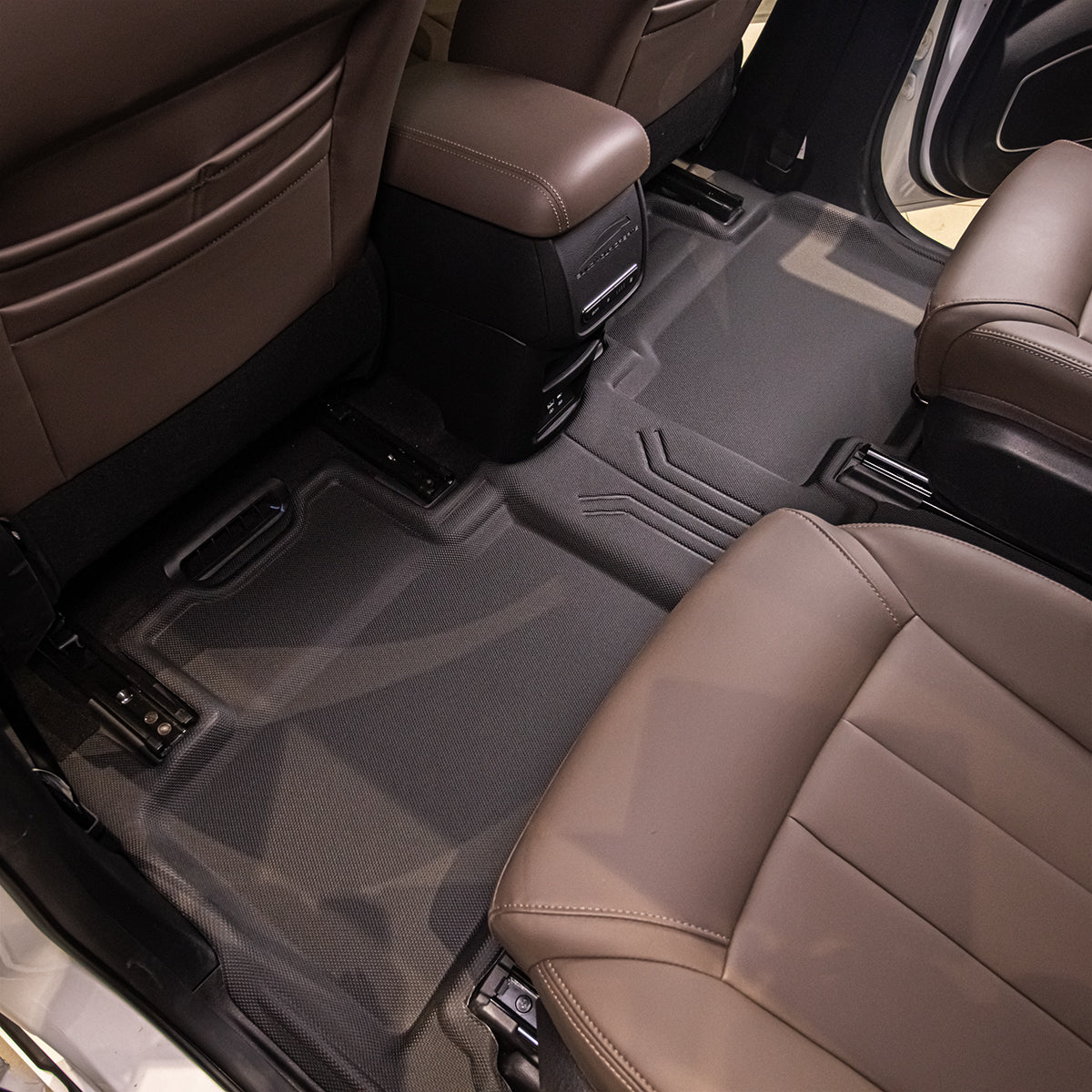 พรมปูพื้นรถยนต์ BYD M6 [ YEARS. 2024 - 2028 ] 6 SEAT