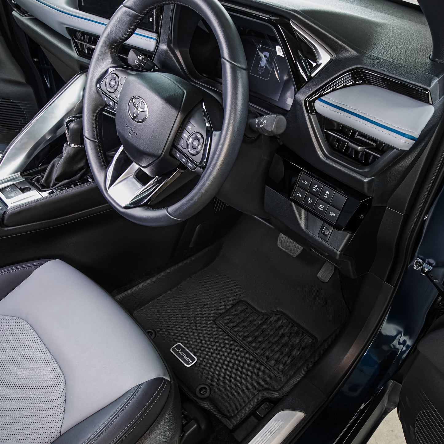 YARIS CROSS [YEARS. 2023 - 2028]