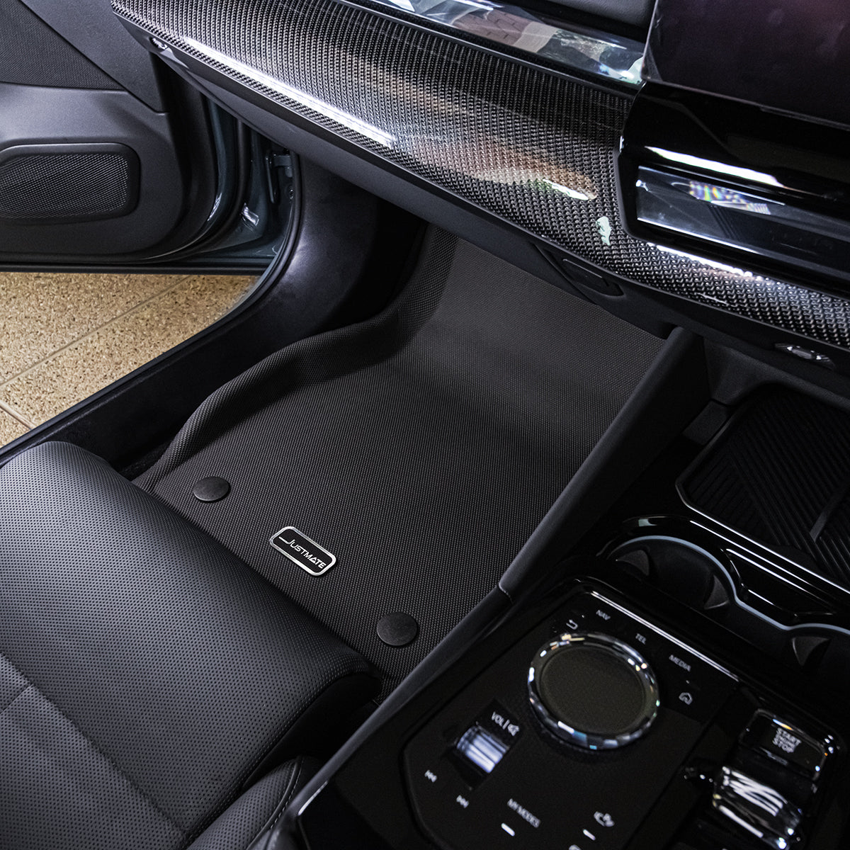 พรมปูพื้นรถยนต์ BMW 5 SERIES G60 [ YEARS.  2024 - 2032 ] i5 FULLSET