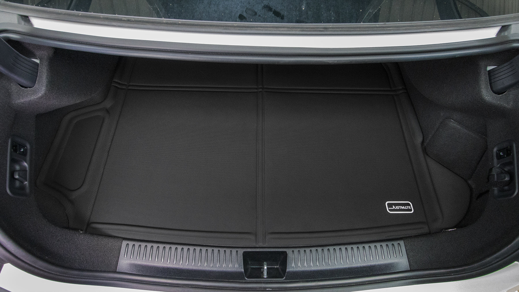 ถาดท้ายรถยนต์ Justmate BENZ E-CLASS W214 009