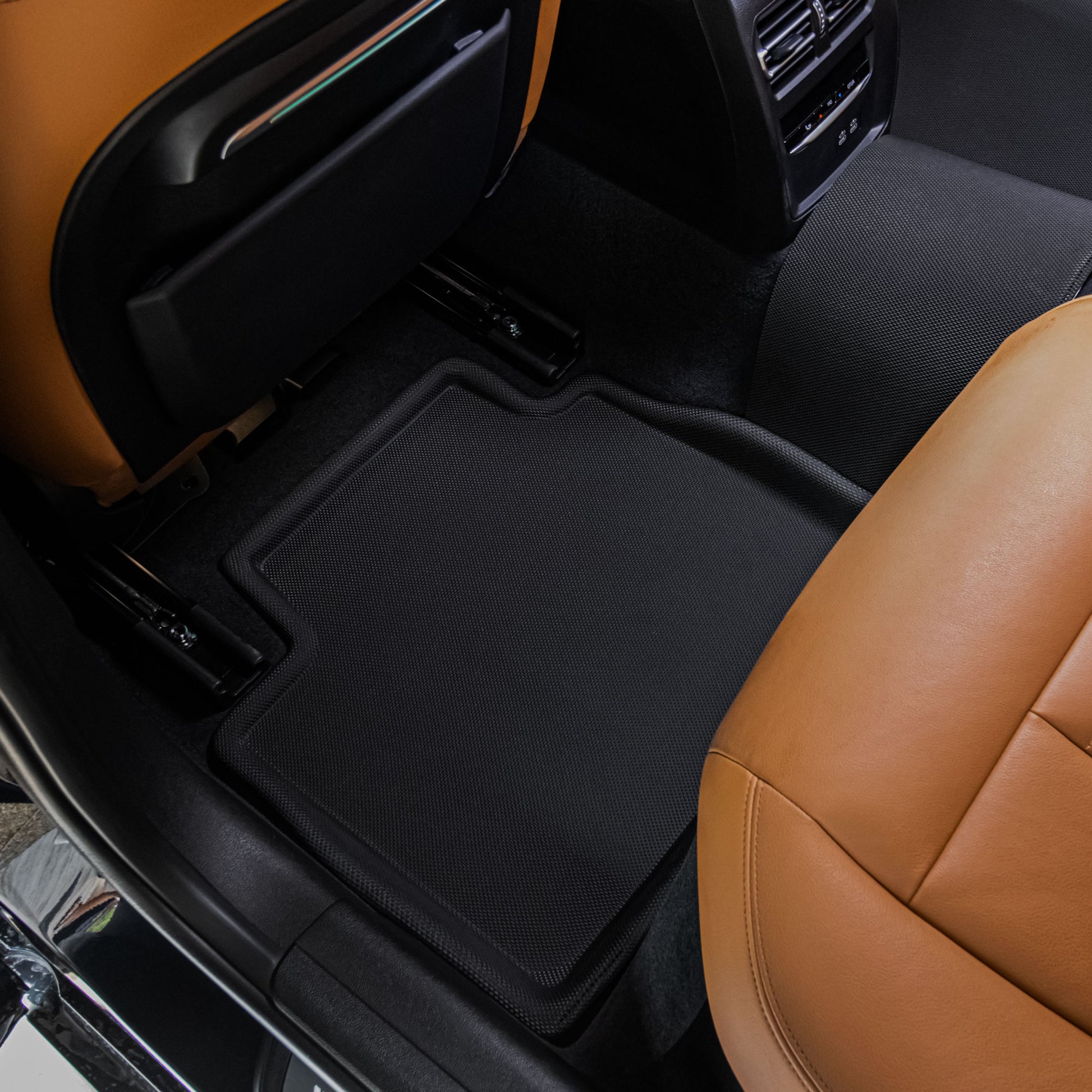พรมปูพื้นรถยนต์ Justmate BMW G28 3 SERIES 320 Li330Li 05