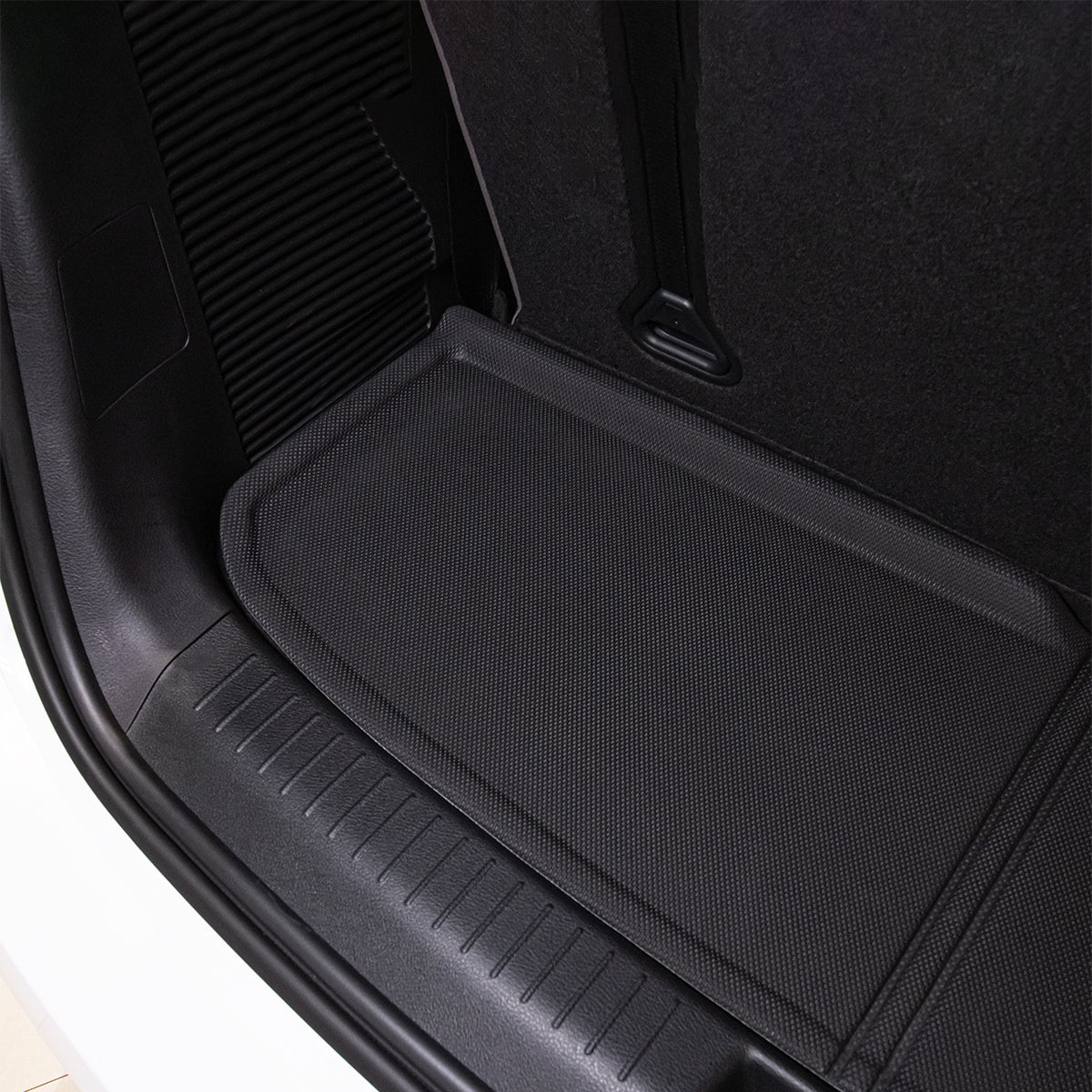 พรมปูพื้นรถยนต์ Justmate BYD M6 0025