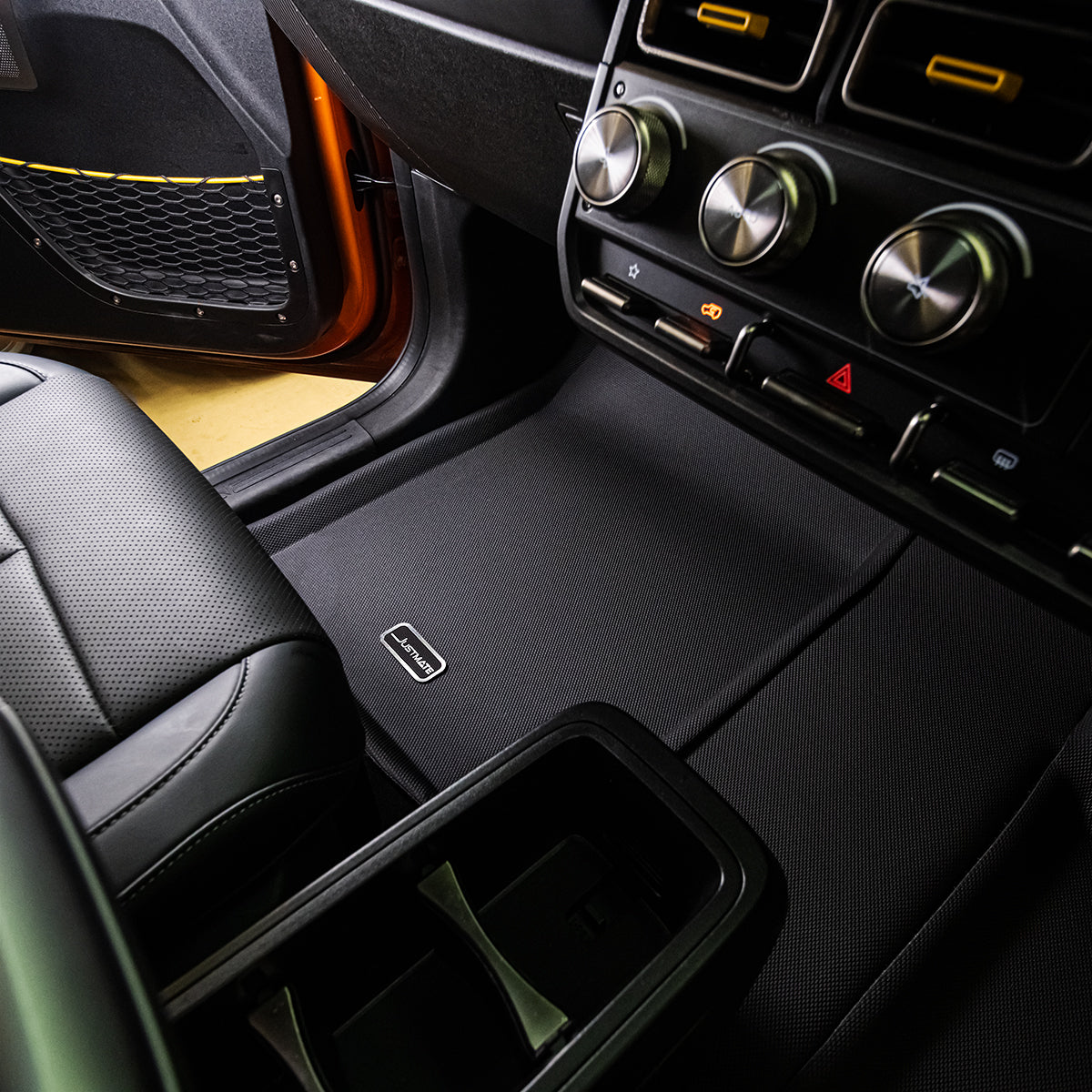 พรมปูพื้นรถยนต์ Justmate Chery ICAR V23 04