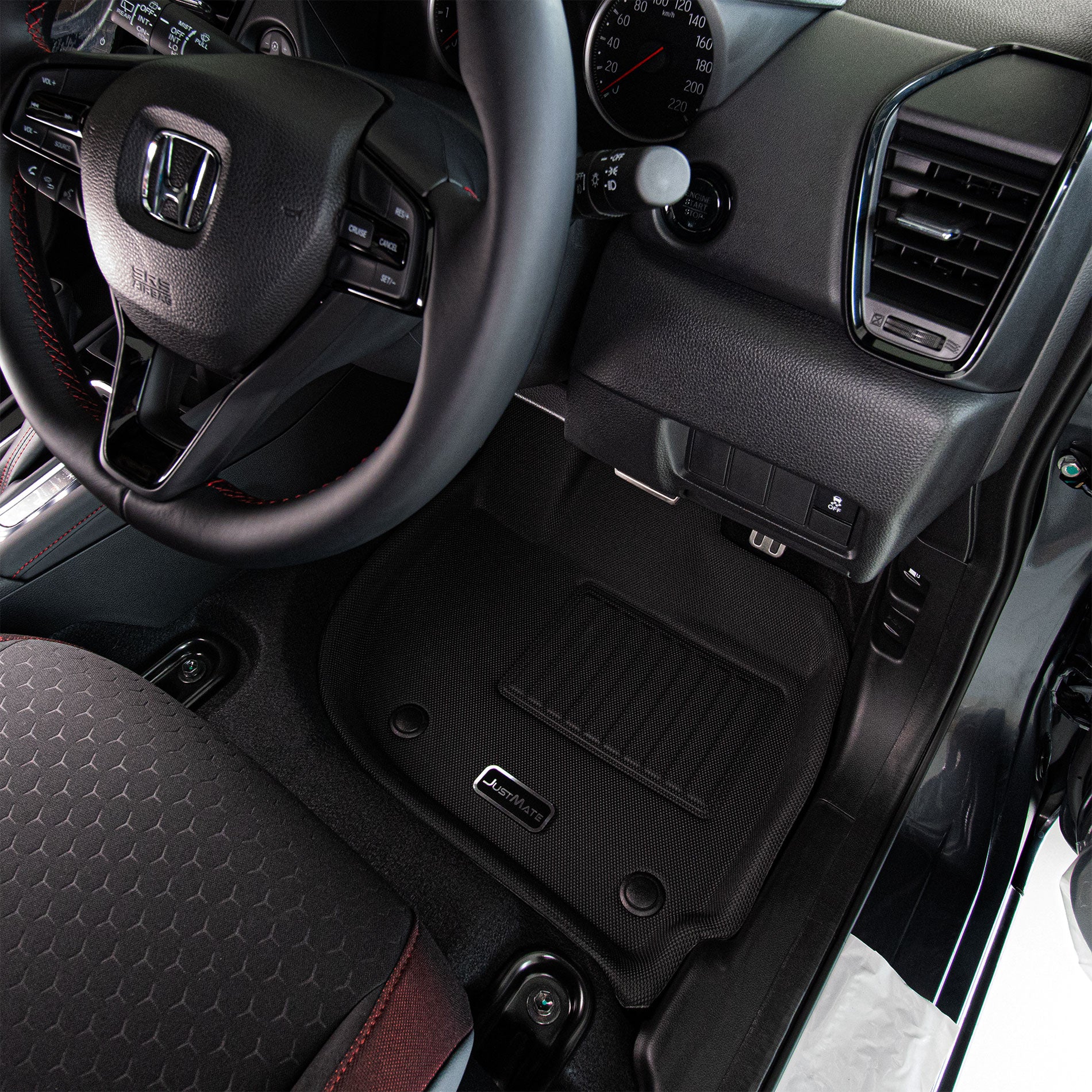 พรมปูพื้นรถยนต์ Justmate Honda City Hatchback 02
