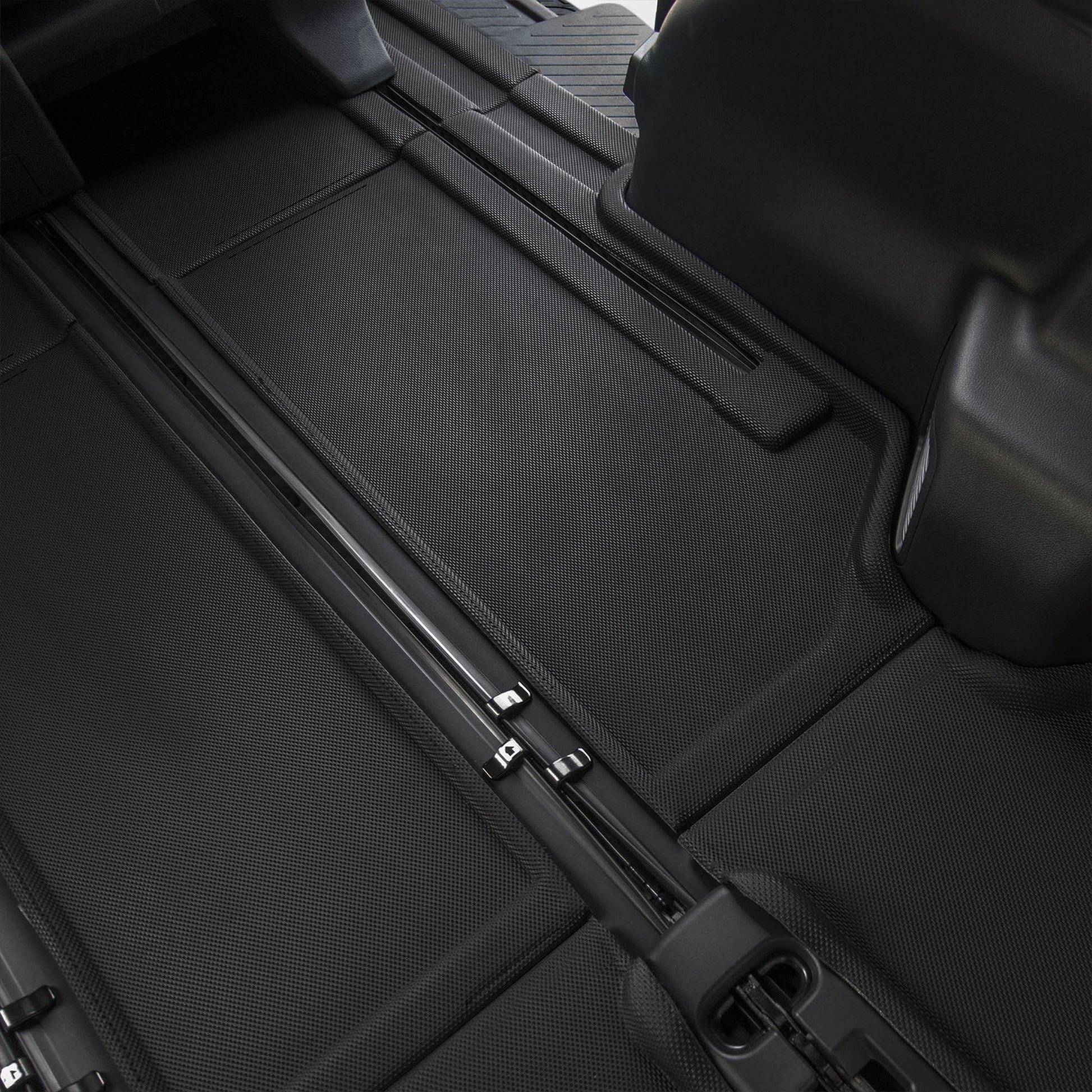 พรมปูพื้นรถยนต์ Justmate LEXUS LM 0007