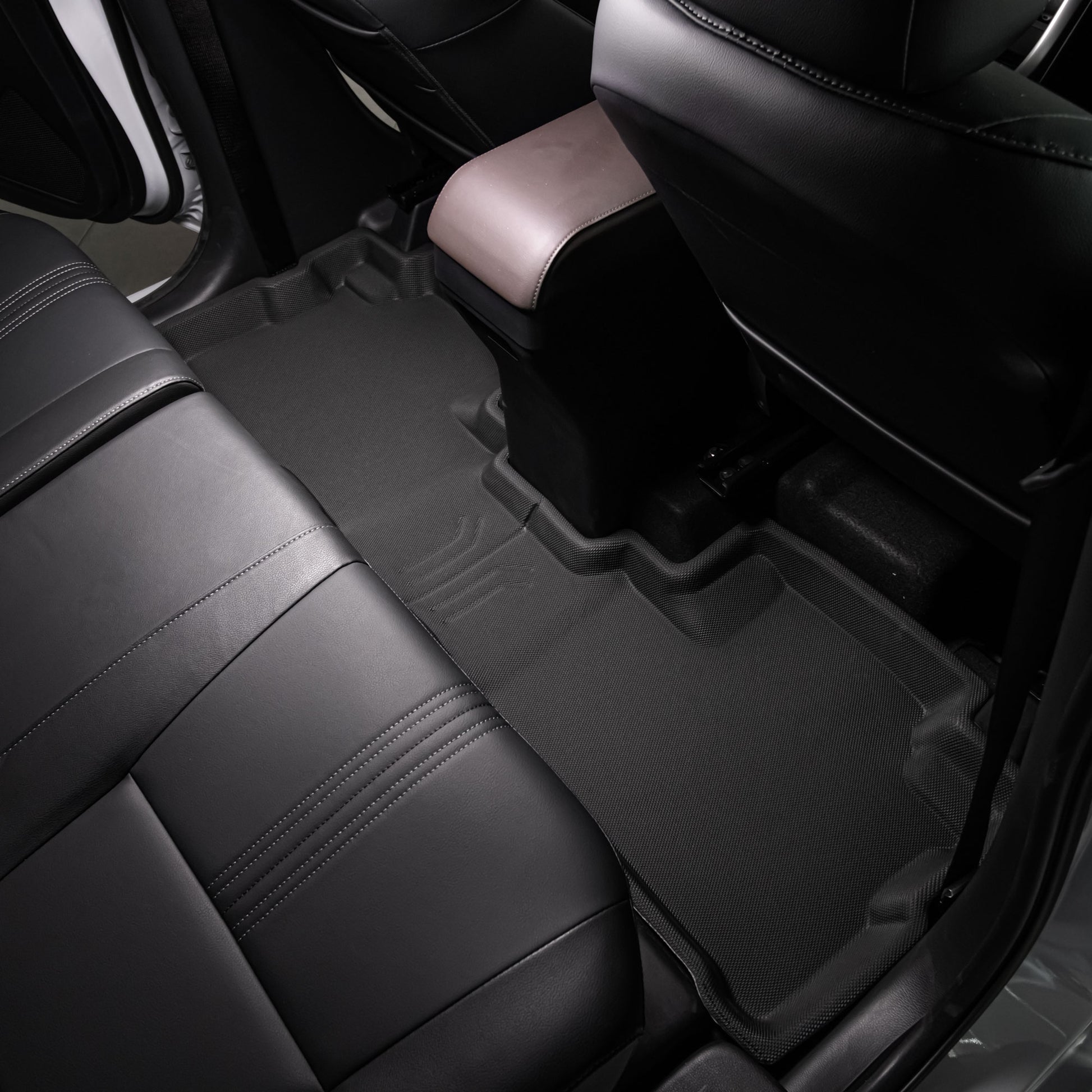พรมปูพื้นรถยนต์ Justmate MItsubishi xpander 04