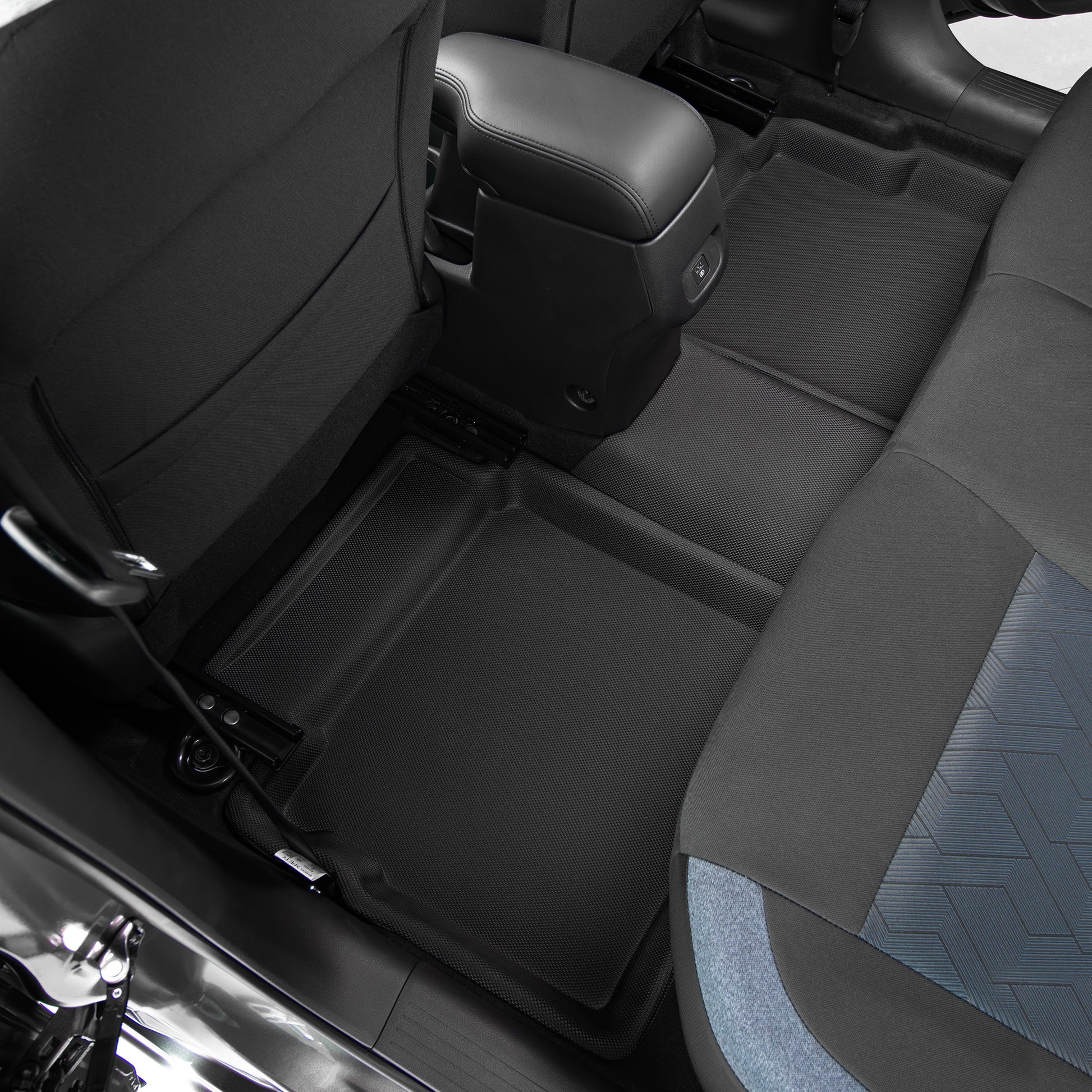 พรมปูพื้นรถยนต์ Justmate NISSAN ALMERA 05
