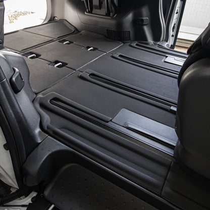 พรมปูพื้นรถยนต์ Justmate NISSAN SERENA e-POWER C28 004