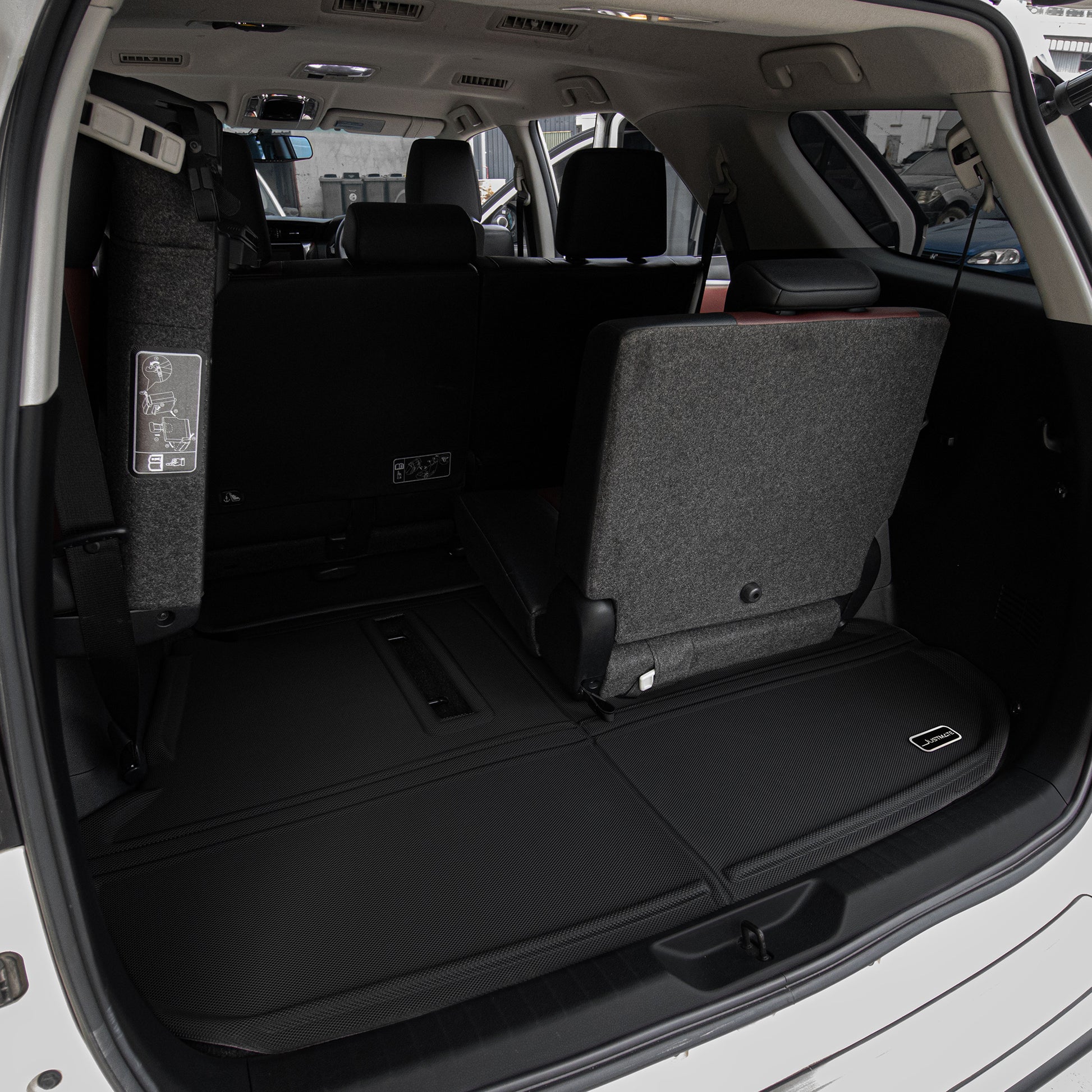 ถาดท้ายรถยนต์ Justmate TOYATA FORTUNER 31