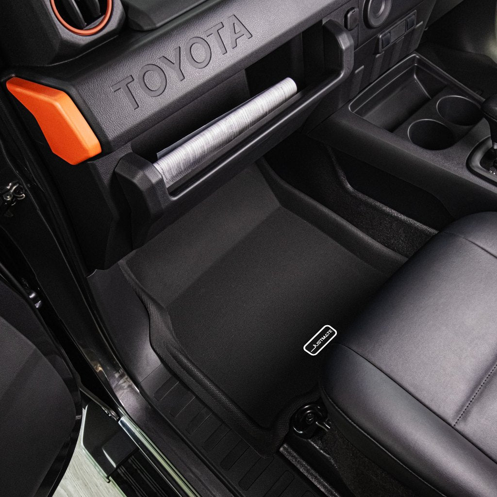พรมปูพื้นรถยนต์ Justmate TOYOTA HILUX CHAMP 01