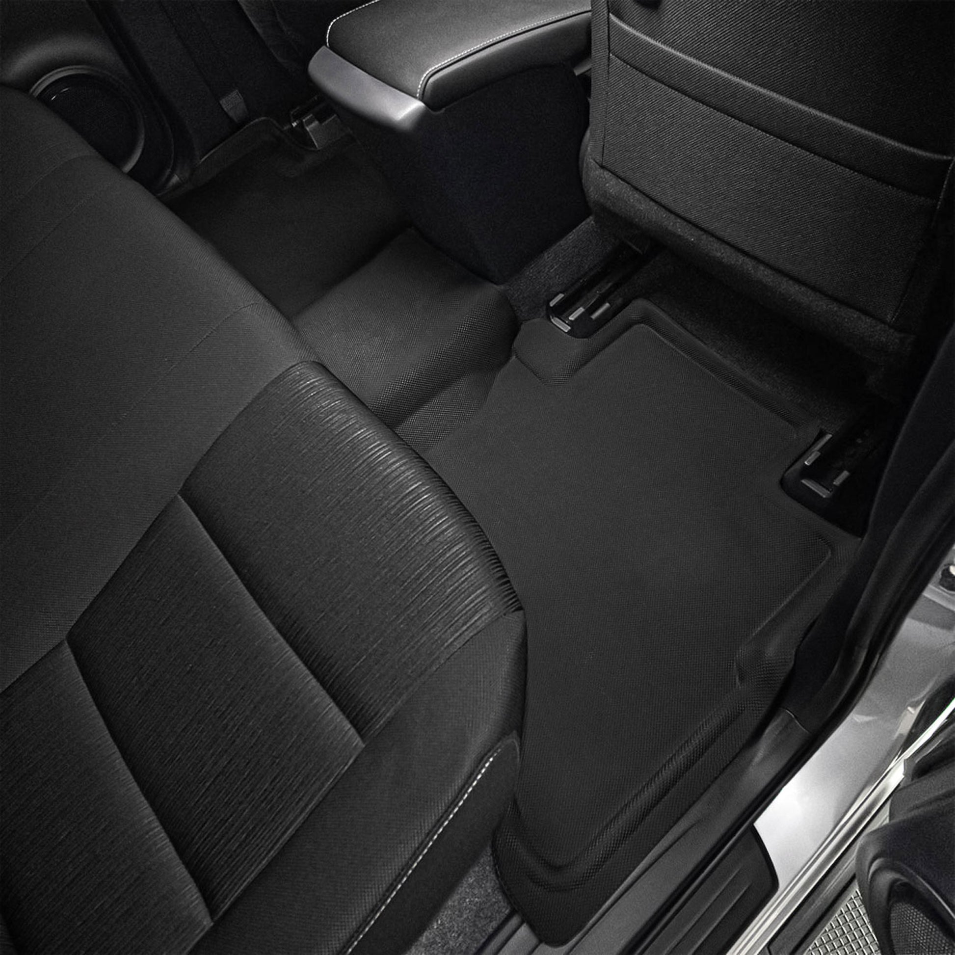 พรมปูพื้นรถยนต์ Justmate TOYOTA REVO 4D MT 02