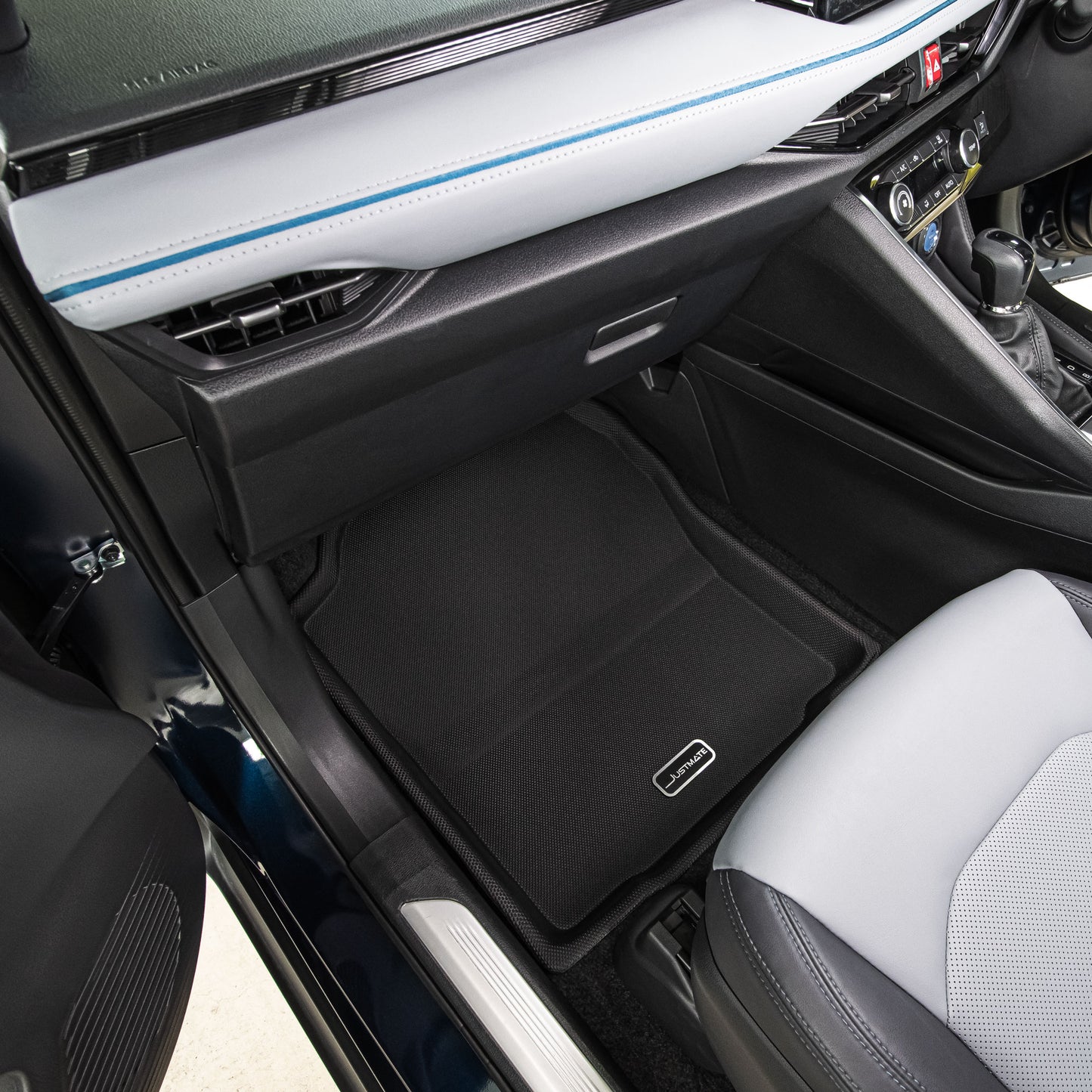 พรมปูพื้นรถยนต์ Justmate Toyota yaris cross .6