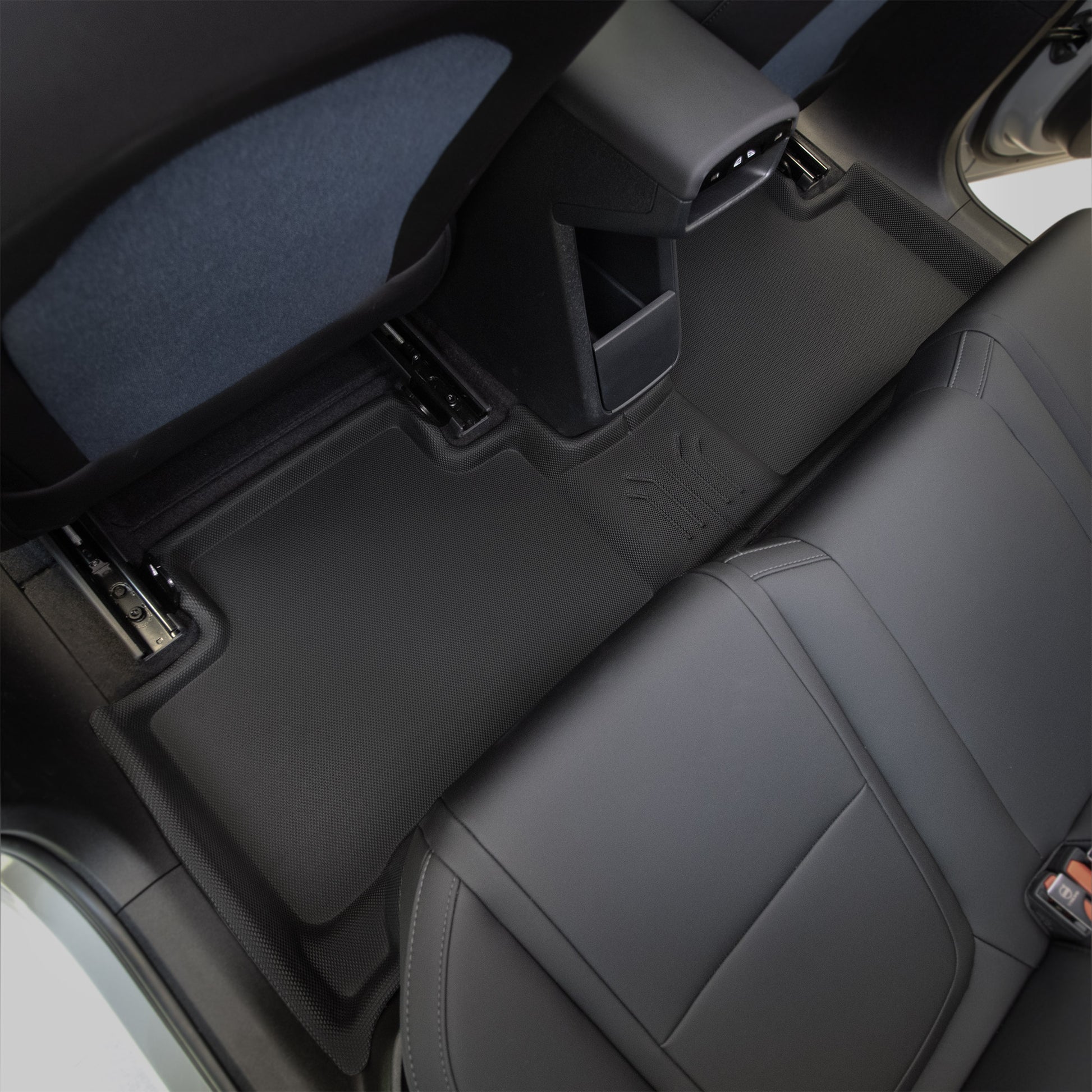 พรมปูพื้นรถยนต์ Justmate VOLVO EX30 31